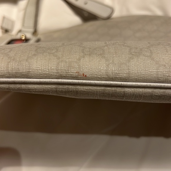 💯 Authentic GUCCI
White GG Coated Canvas Flat Messenger Bag Nautical ⚓️ - Picture 14 of 17